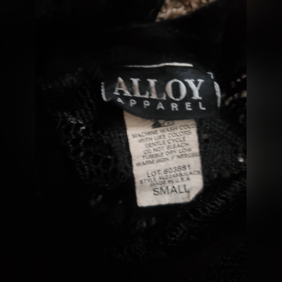 Alloy Gwen Lace Top - Picture 5 of 6